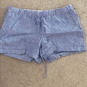 Vineyard vines flowy linen shorts